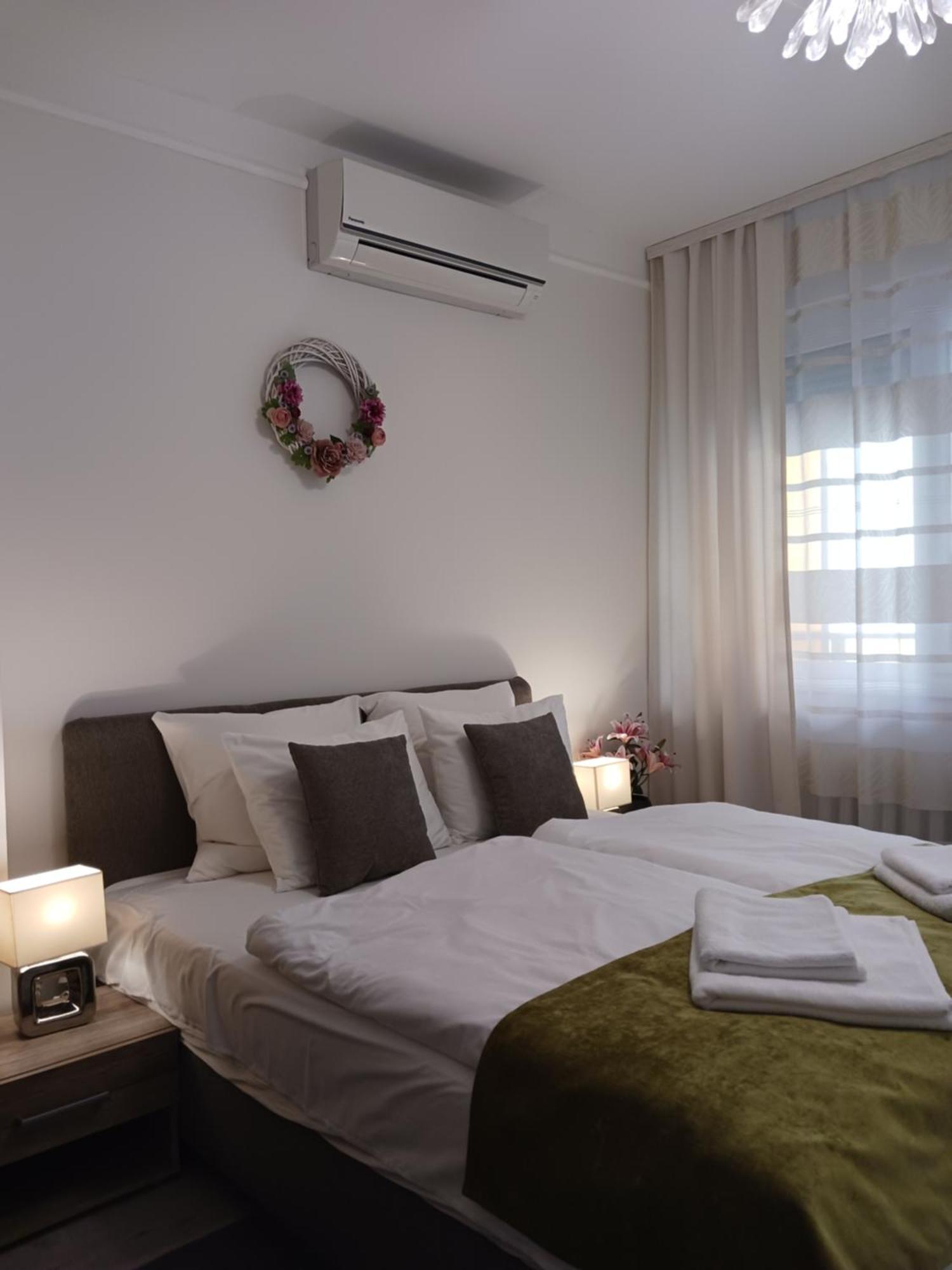Corner Apartment Budapest Exterior photo